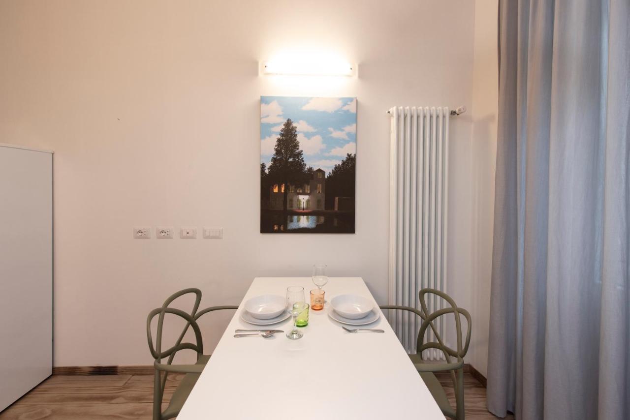Istay - Zannetti Florence Luaran gambar