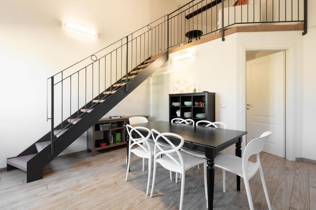 Istay - Zannetti Florence Luaran gambar